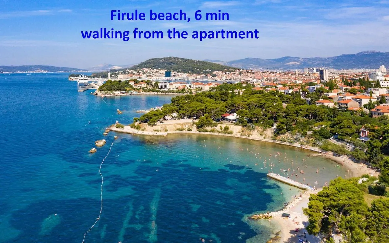 Apartment Zenta With Terrace And Sea View, 4 Min Walk To The Beach Split